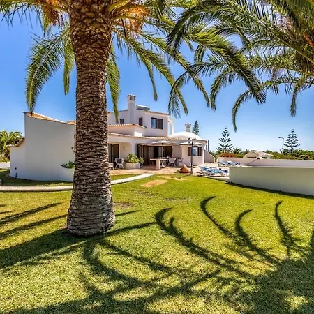 Laguana 3-br Pool